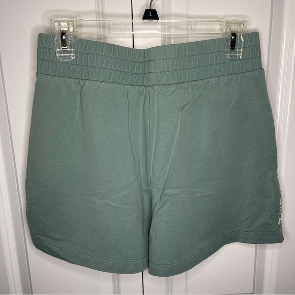Garnet Hill Green Jacquard Style Shorts Size Small Cotton Blend Womens 3” Inseam - Picture 4 of 7